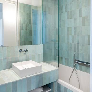 Aquamarine tiles