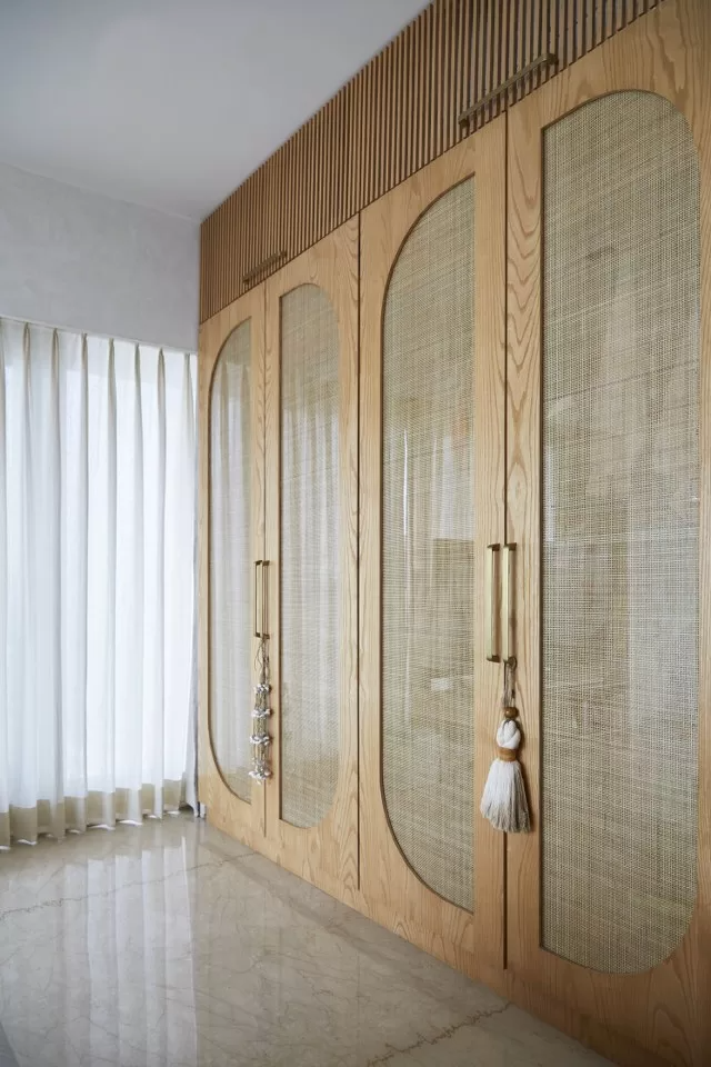 Eco-friendly wardrobes for sustainable spaces