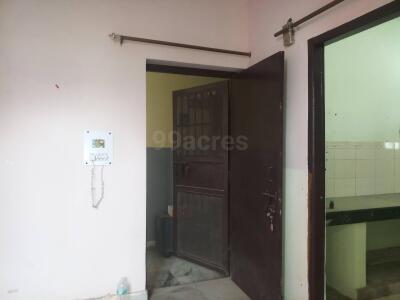 1 BHK / Bedroom Apartment / Flat for rent in Sector 21C Faridabad - 600 ...