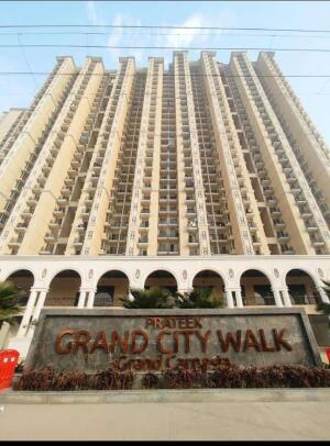 Prateek Grand City Building