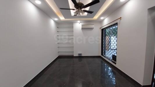 3 BHK Apartment / Flat for sale in DDA Flats Sector B Pocket 10 Vasant ...