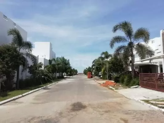 Sri Venkateswara Private Car Parking, No.3-A, Madam Street, Kanchipuram.