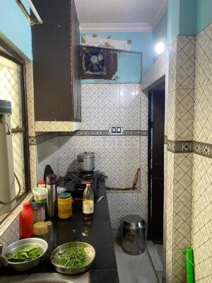 2 BHK Apartment / Flat for sale in Tis Hazari North Delhi - 350 Sq. Ft ...