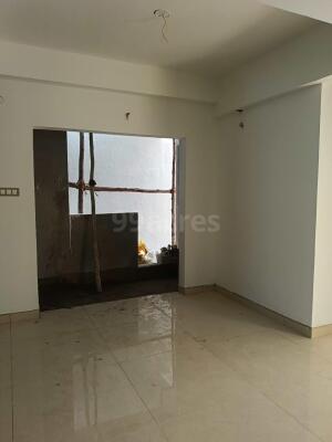 2 BHK Apartment / Flat for sale in SLB Royal Touch Thanisandra ...