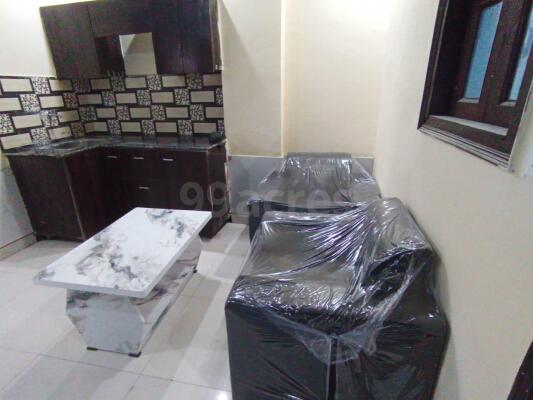 1 BHK / Bedroom Apartment / Flat for rent in Sector 73 Noida - 500 Sq ...