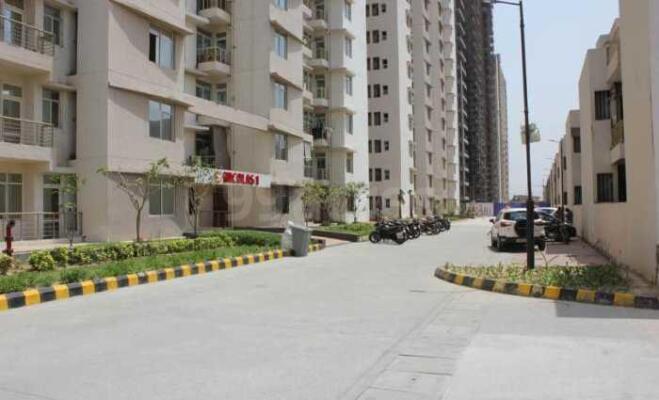 3 BHK / Bedroom Apartment / Flat For Rent In Supertech Czar Suites ...