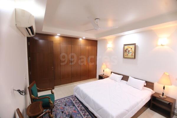 3 BHK / Bedroom Apartment / Flat for rent in RWA Defence Colony Block A ...