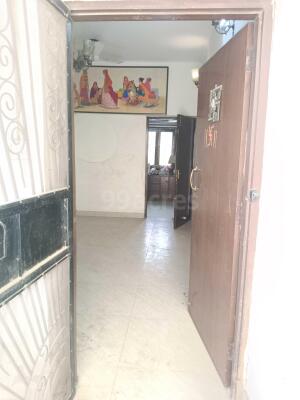 ₹2.45 Crore, 2 bhk Residential Apartment in Sector B Vasant Kunj - Entrance