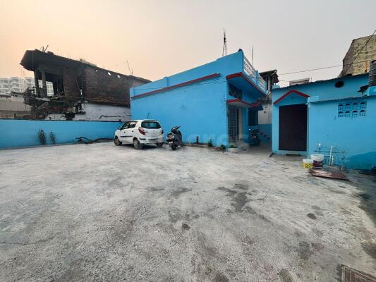 House For Sale In Old Survey Road Dehradun House in Neshvilla Road Dehradun from 1 crore to 2 crores - 3+ House