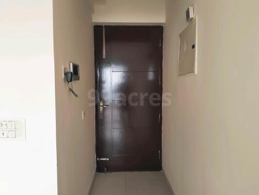 3 BHK Flat for rent in Sector 110, Noida