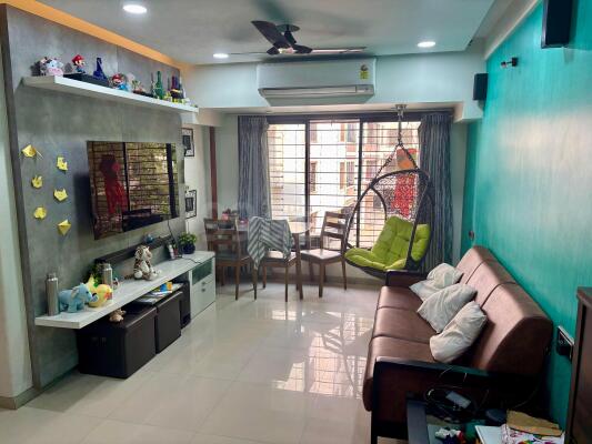 2 BHK Property in Azad Nagar, Andheri West from 1 crore to 2 crores ...