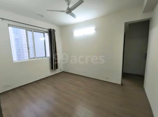 3 BHK Flat for rent in Sector 110, Noida
