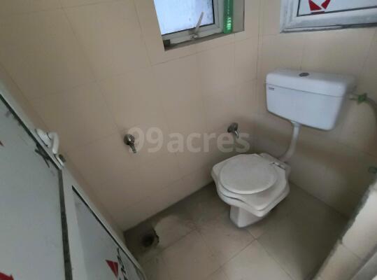 3 BHK Flat for rent in Sector 110, Noida