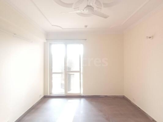 4 BHK Flat for rent in Sector 110, Noida