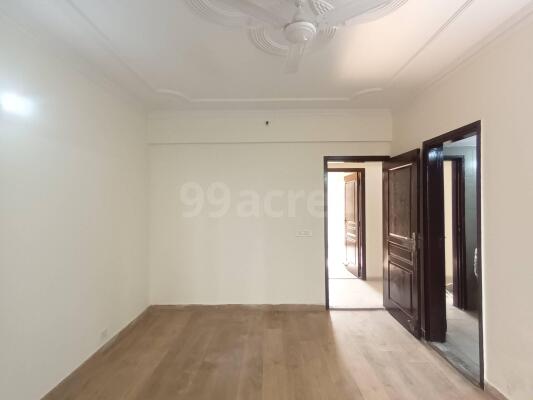 4 BHK Flat for rent in Sector 110, Noida