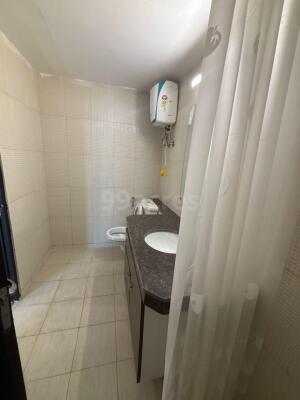 3 BHK Flat for rent in Sector 110, Noida