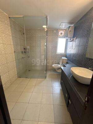 3 BHK Flat for rent in Sector 110, Noida