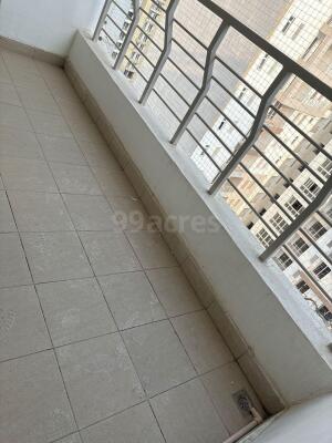 3 BHK Flat for rent in Sector 110, Noida