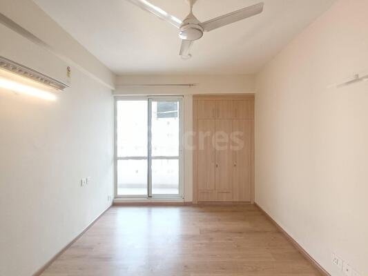3 BHK Flat for rent in Sector 110, Noida