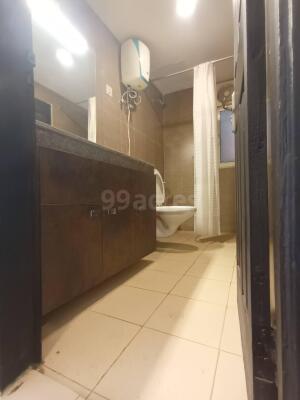 3 BHK Flat for rent in Sector 110, Noida