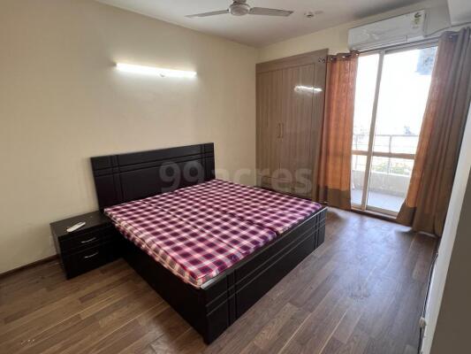 2 BHK Flat for rent in Sector 110, Noida