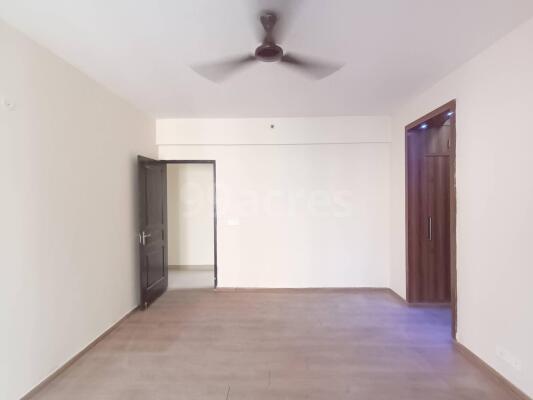 3 BHK Flat for rent in Sector 110, Noida