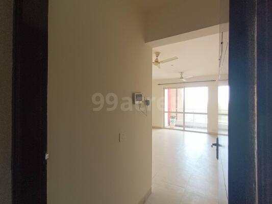 3 BHK Flat for rent in Sector 110, Noida