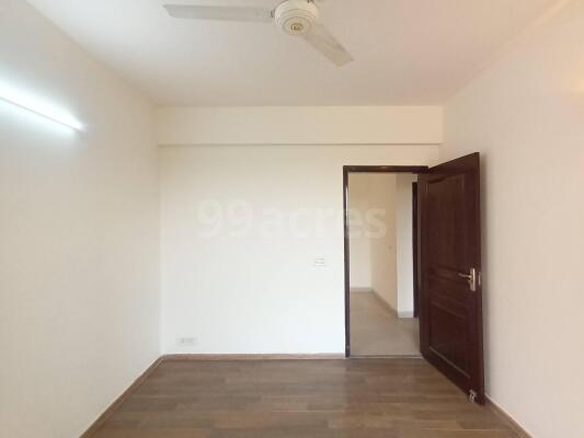 3 BHK Flat for rent in Sector 110, Noida