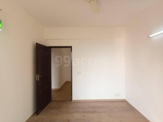 3 BHK Flat for rent in Sector 110, Noida