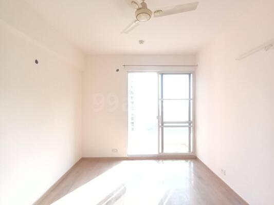 3 BHK Flat for rent in Sector 110, Noida