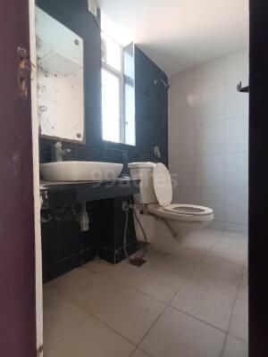 3 BHK Flat for rent in Sector 110, Noida