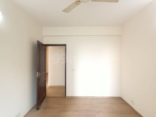 2 BHK Flat for rent in Sector 110, Noida