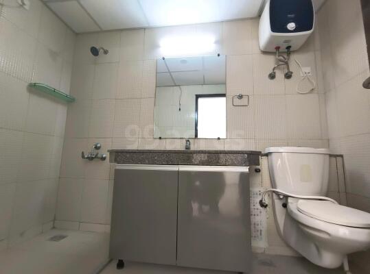 3 BHK Flat for rent in Sector 110, Noida