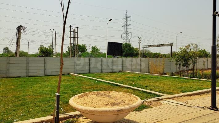 Residential Land Plot For Sale In Bptp Parklands Bptp Faridabad Sq Yard