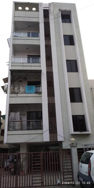 ₹67 Lac, 2 bhk Builder Floor in Swawlambi Nagar - Building