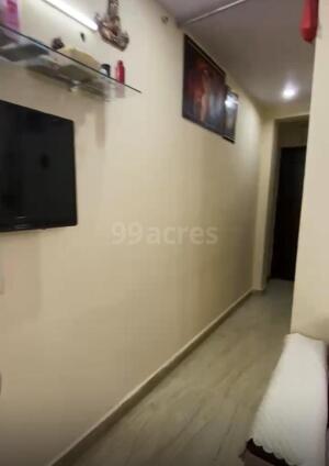 ₹50 Lac, 2 bhk Residential Apartment in Shahdara - Hall