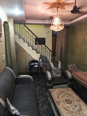 ₹1 Crore, 3 bhk Residential Apartment in Shahdara - Hall