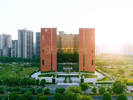 Max Square Office space for rent in Noida