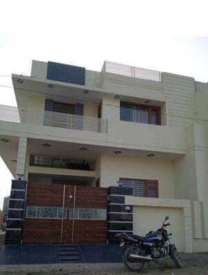 2 BHK / Bedroom House / Villa for rent in Akash Nagar K'shetra - 800 Sqft