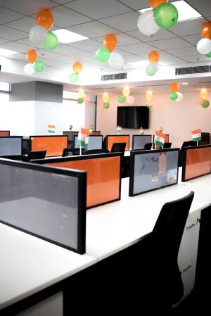 Ready to move Office Space for sale in Splendor Spectrum One sector 58 ...