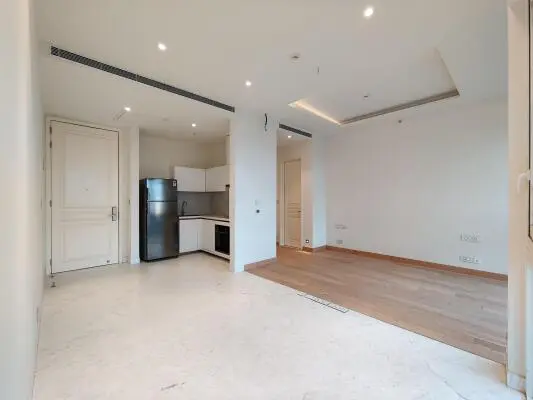 Leela Residences, Bhartiya City