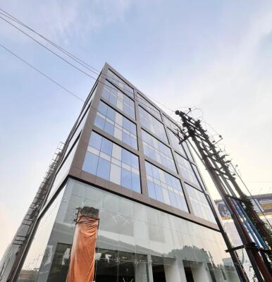 real-estate-company-in-chinar-park