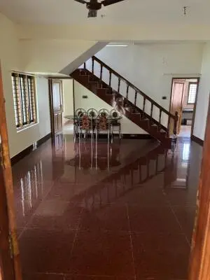 House for rent in in Alamcode Trivandrum between 5000 to 10000.