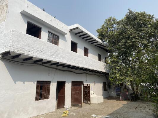 Warehouse for sale in Sector 35 Rohini Delhi - 9000 Sq. Ft.