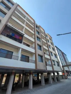 1 BHK Apartments / Flats for rent in Vapi Town Between 5000 to 10000