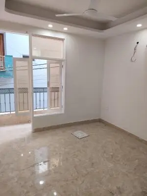 1 BHK Semi Furnished Flats for rent in Ignou Main Road Delhi - 8+ Rent ...