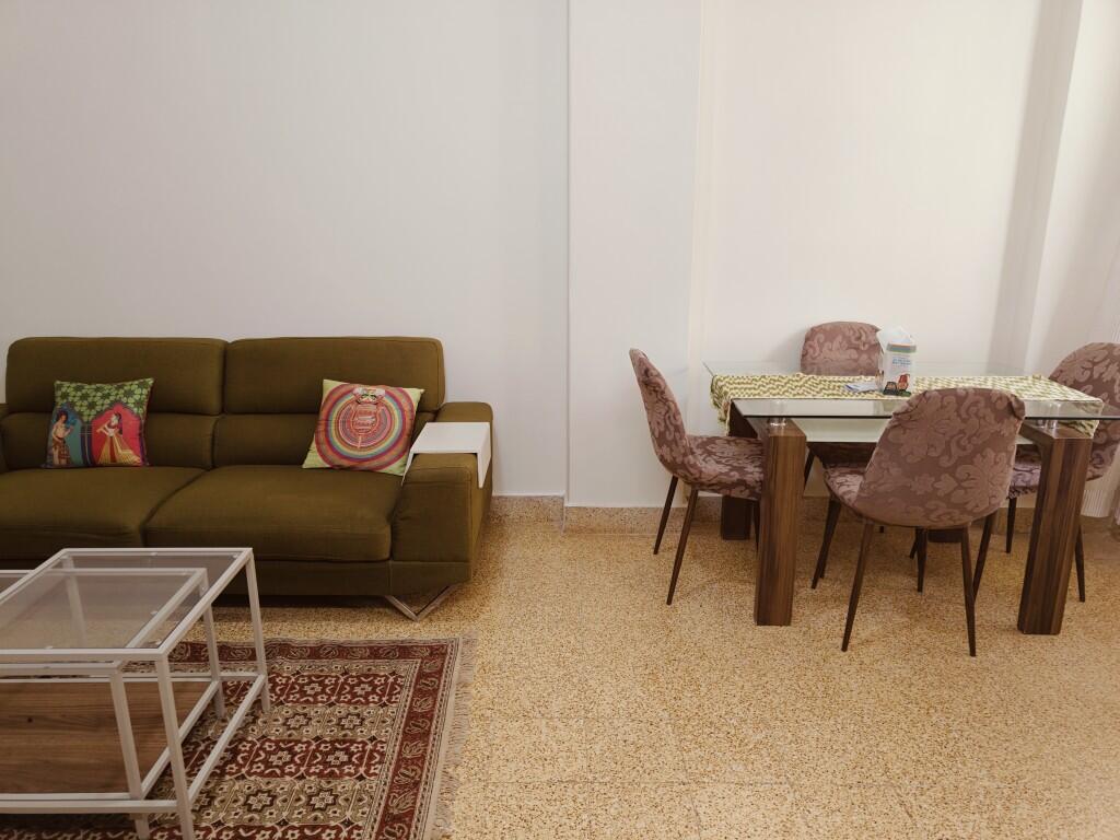 1 BHK / Bedroom Apartment / Flat for rent in Breach Candy Cumbala