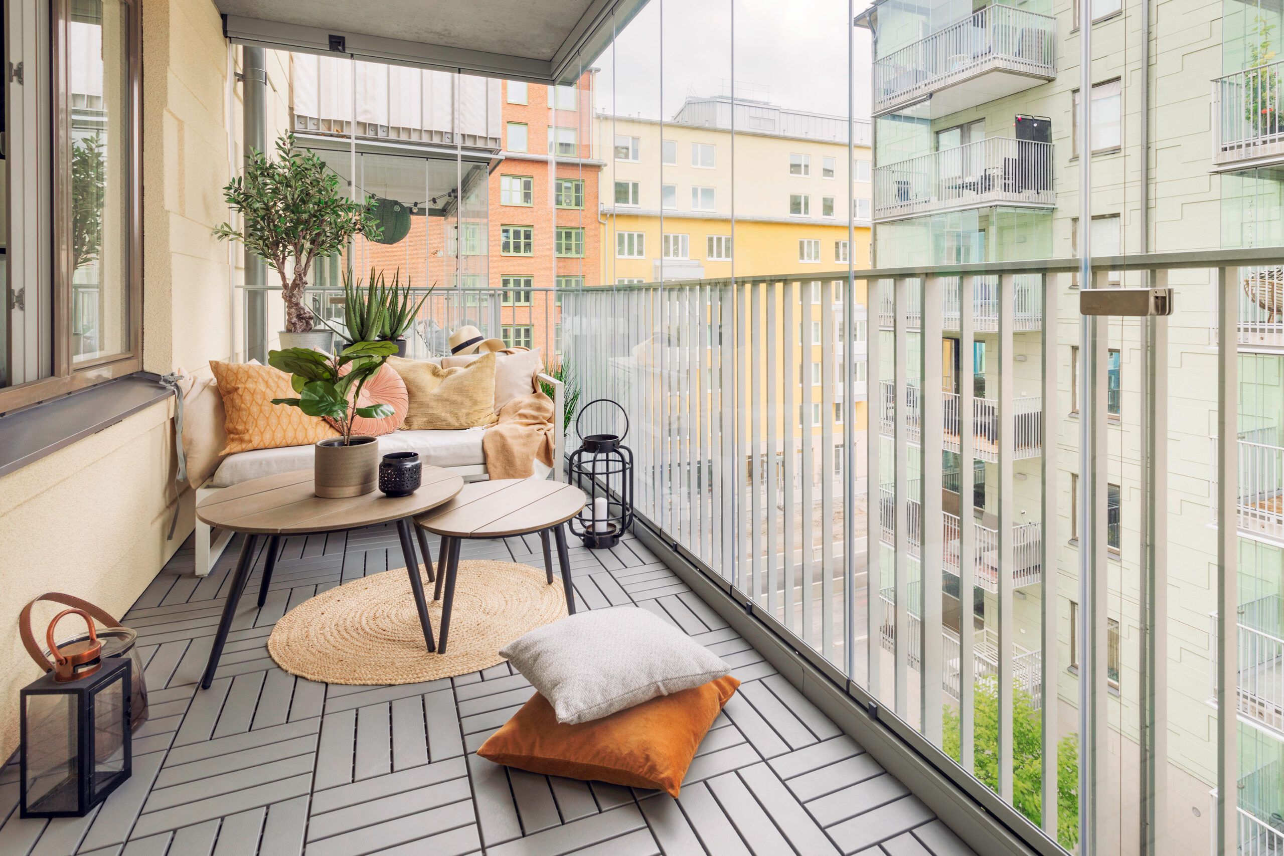 75+ Balcony Decoration Ideas to choose in 2023 for Flats, Walls, Lighting