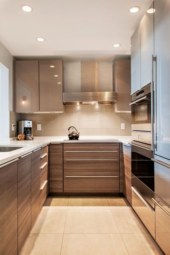 35+ Kitchen Designs: Popular Layouts, Designs, Materials