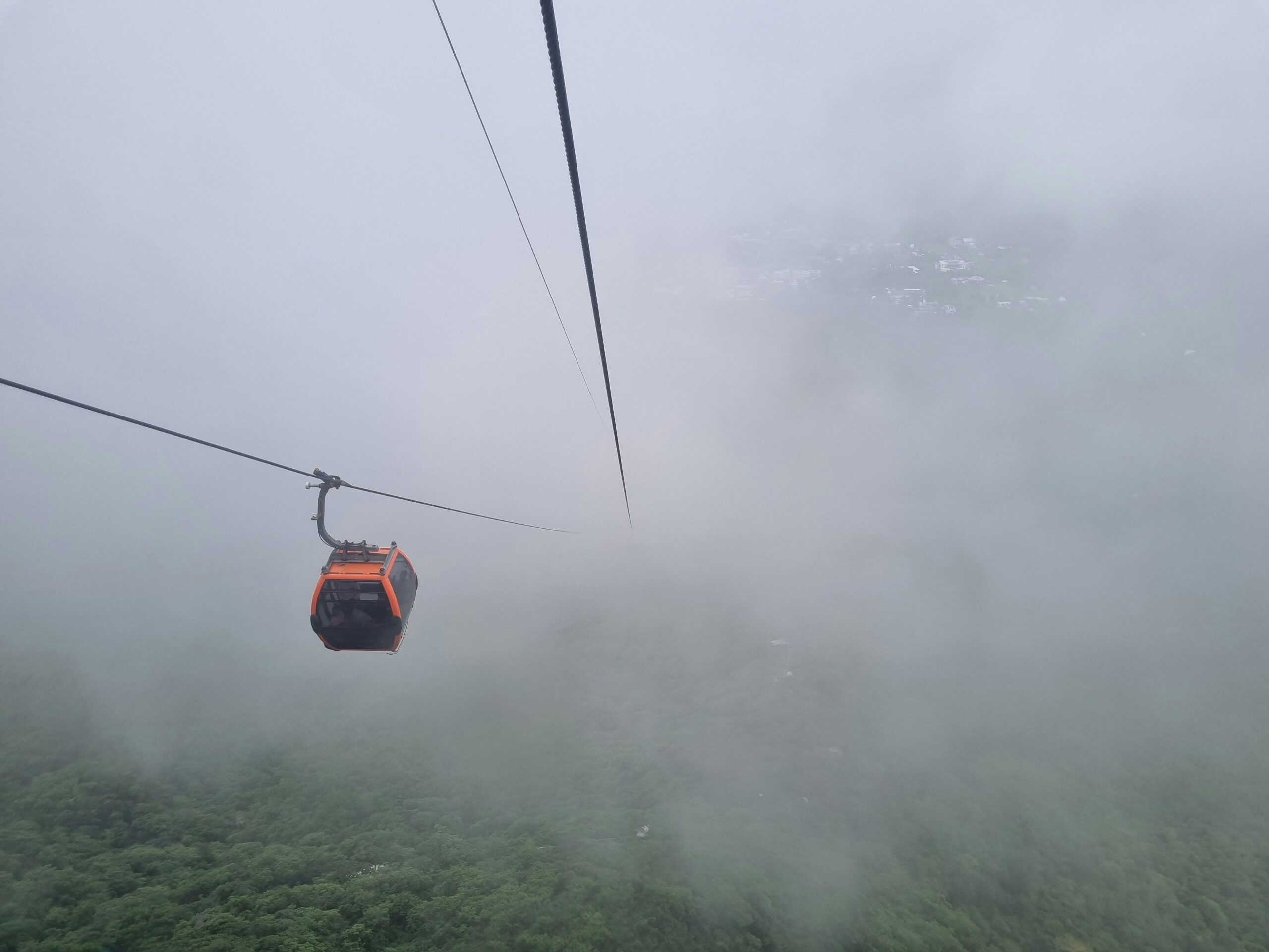 Delhi plans ropeways across Yamuna for green transportation